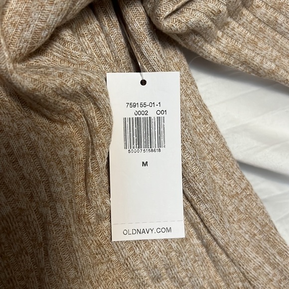 Fit and flare rib-knit long sleeved mini dress - Picture 2 of 3